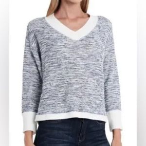 Vince Camuto Women's V-Neck Slub French Terry Top In Rich Navy size S.